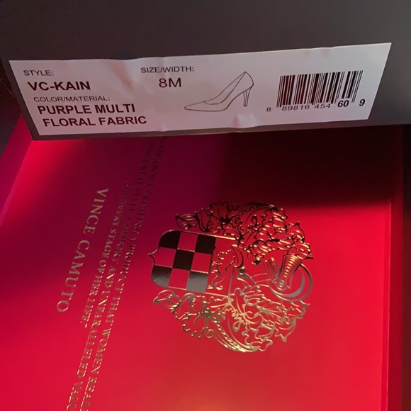 Vince Camuto Floral Pointed Toe Pumps - Picture 2 of 5